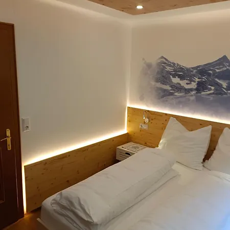 Rieder Apartment *